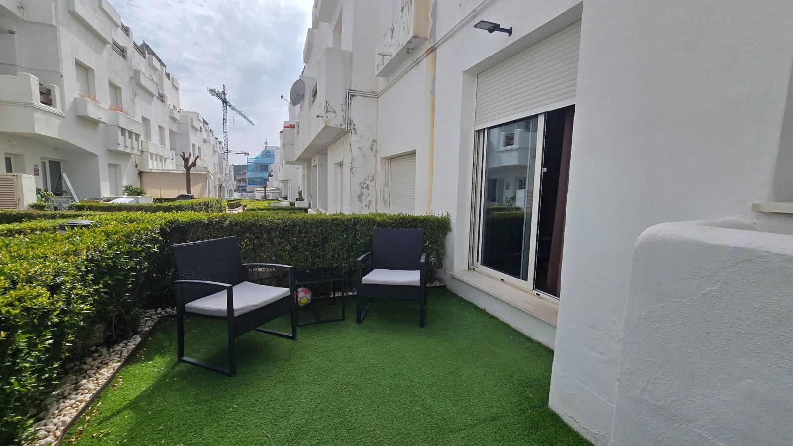 3 makuuhuone Huoneisto myytävänä paikassa Estepona mukana uima-altaan 
autotalli - 318 000 € (Ref: 9806508)