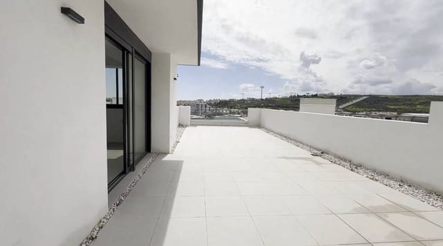 2 soverom Penthouse til salgs i Estepona med svømmebasseng garasje - € 575 000 (Ref: 9822949)