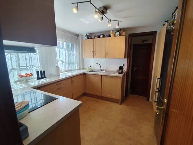 3 sypialnia Dom szeregowy na sprzedaż w Mairena del Aljarafe z basenem garażem - 399 000 € (Ref: 9839277)