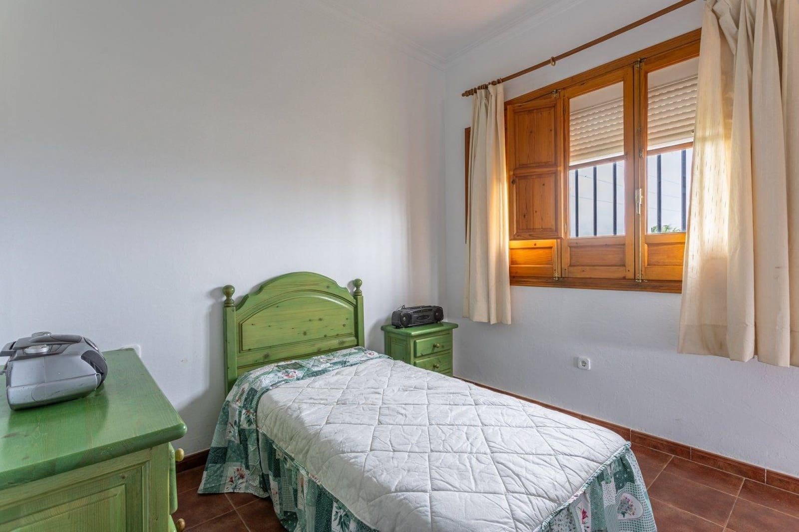 5 Zimmer Villa zu verkaufen in Sanlucar la Mayor mit Pool Garage - 369.990 € (Ref: 9855490)