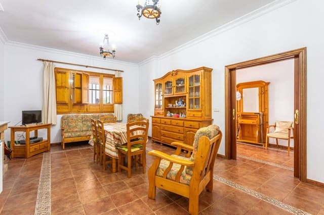 5 Zimmer Villa zu verkaufen in Sanlúcar la Mayor mit Pool Garage - 369.990 € (Ref: 9855490)