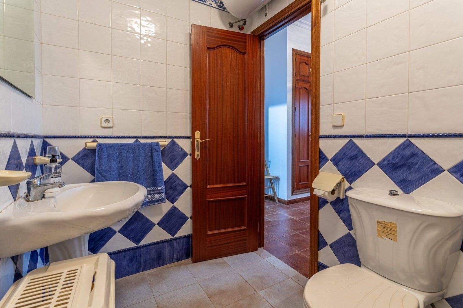 5 Zimmer Villa zu verkaufen in Sanlucar la Mayor mit Pool Garage - 369.990 € (Ref: 9855490)