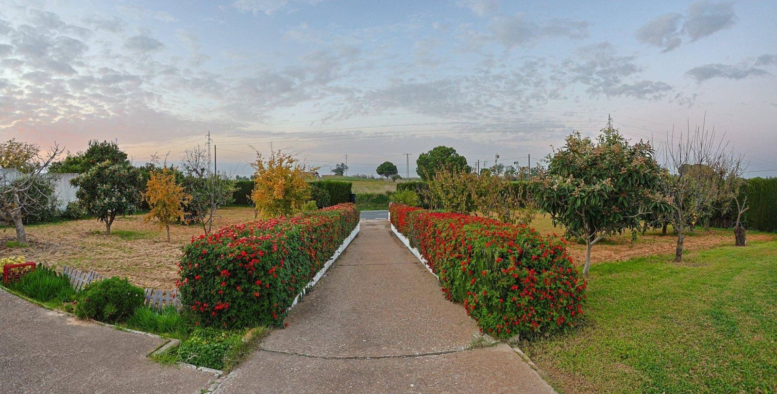 5 Zimmer Villa zu verkaufen in Sanlucar la Mayor mit Pool Garage - 369.990 € (Ref: 9855490)