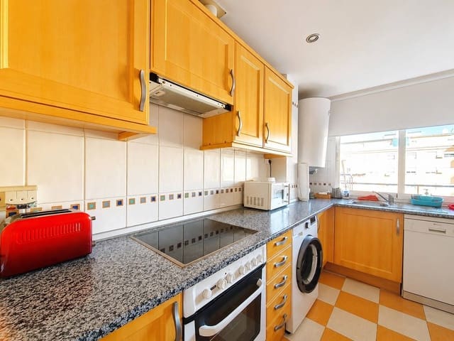 2 Zimmer Apartment zu verkaufen in San Luis de Sabinillas, Manilva mit Pool Garage - 265.000 € (Ref: 9867037)