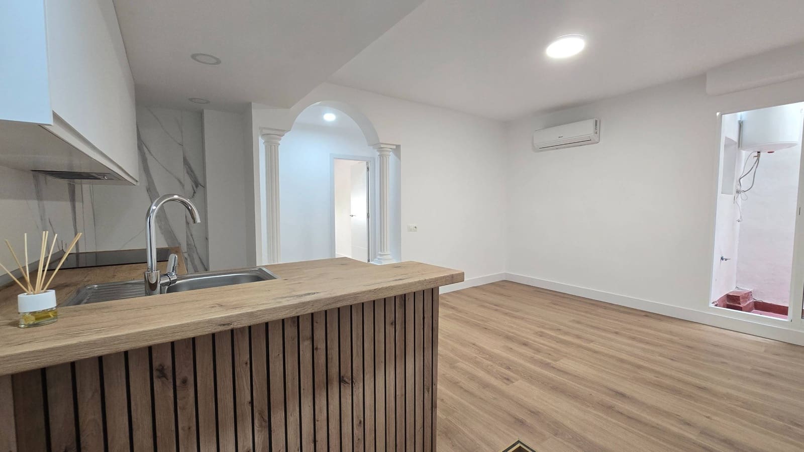 2 makuuhuone Huoneisto myytävänä paikassa Estepona - 235 000 € (Ref: 9900374)