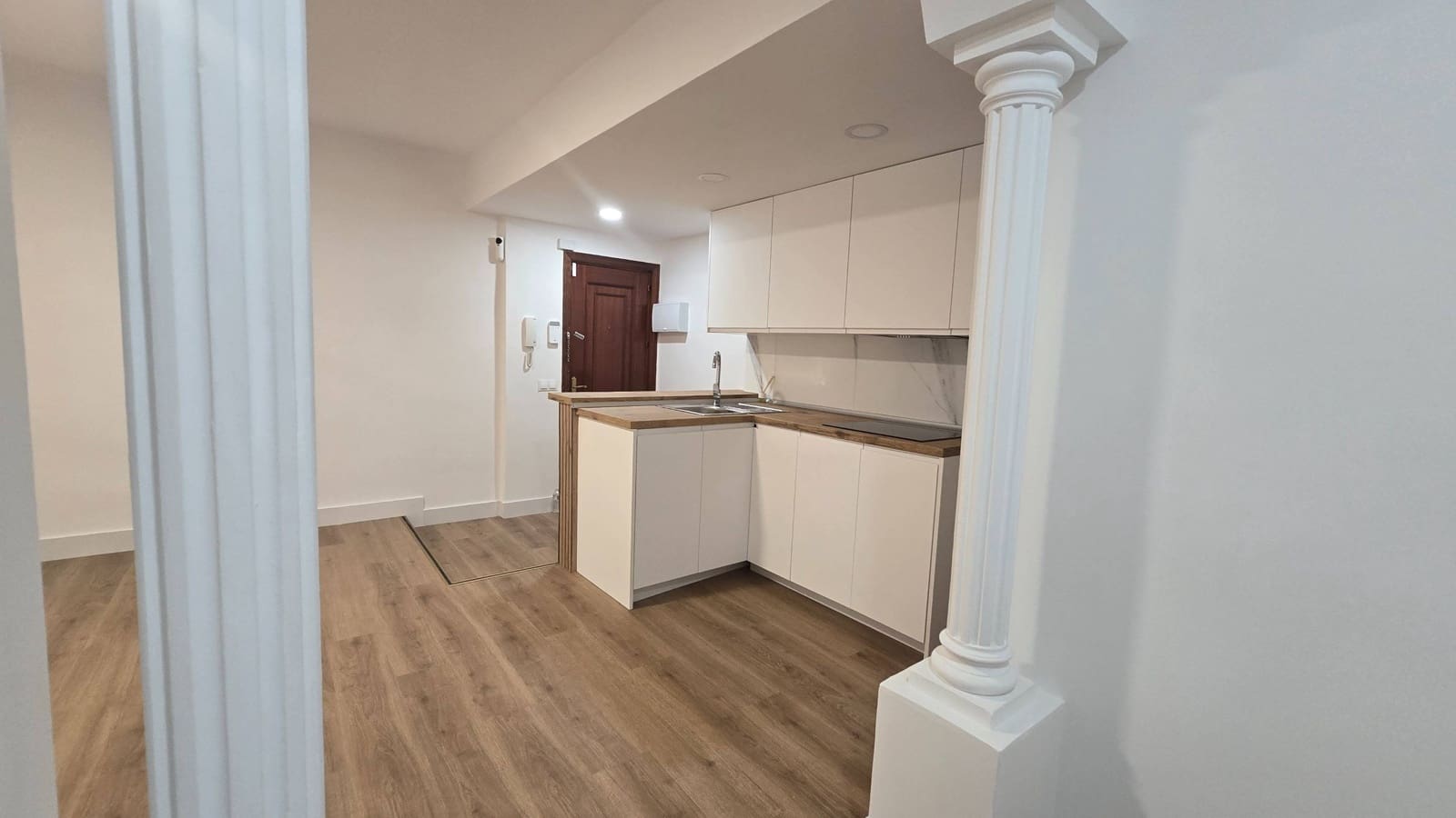 2 makuuhuone Huoneisto myytävänä paikassa Estepona - 235 000 € (Ref: 9900374)