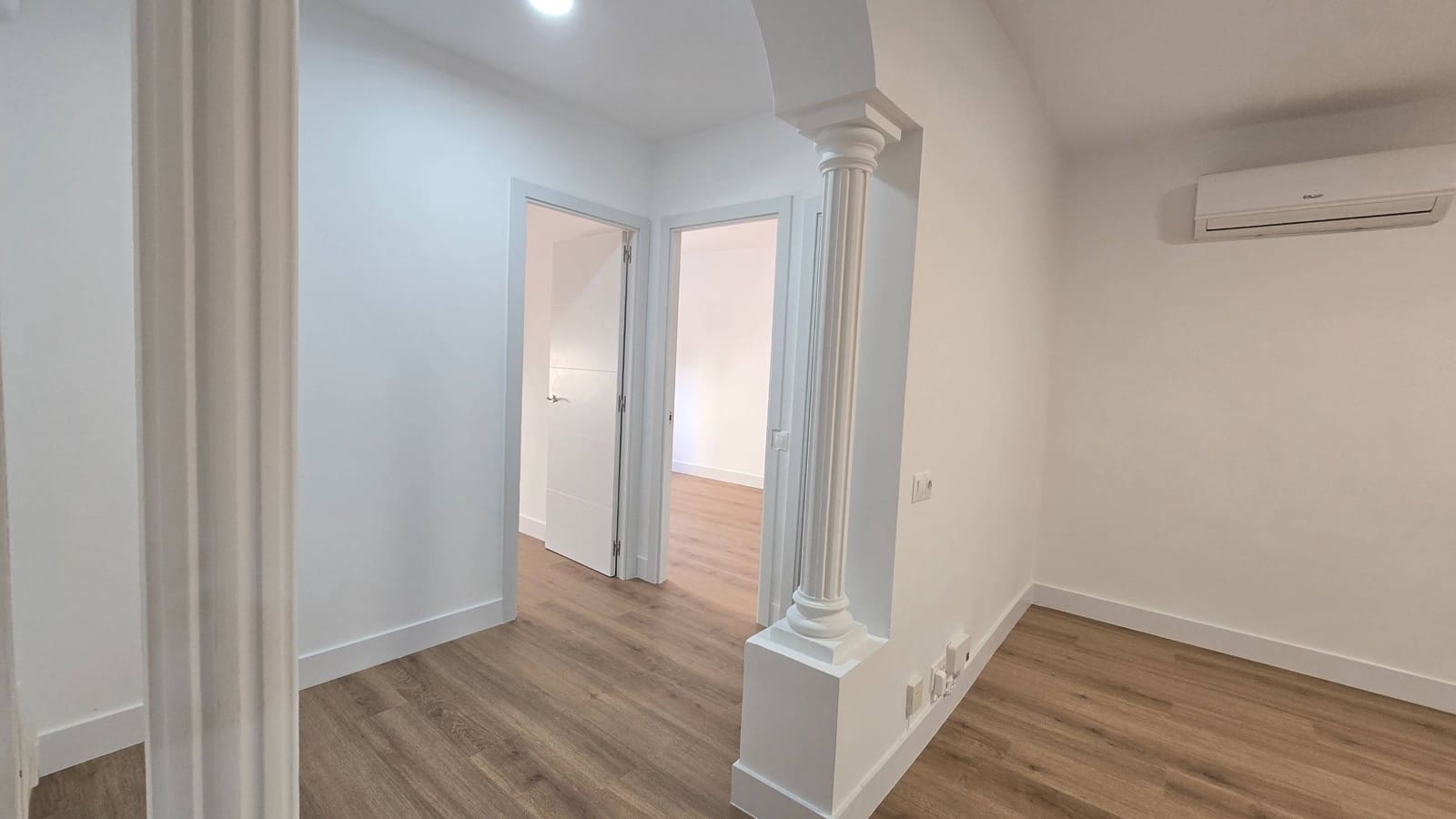 2 makuuhuone Huoneisto myytävänä paikassa Estepona - 235 000 € (Ref: 9900374)