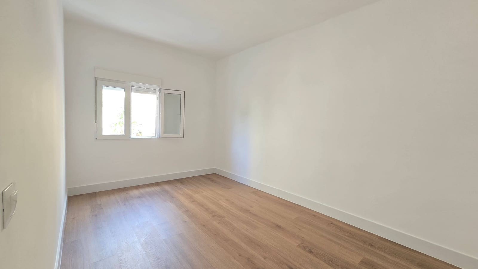 2 makuuhuone Huoneisto myytävänä paikassa Estepona - 235 000 € (Ref: 9900374)
