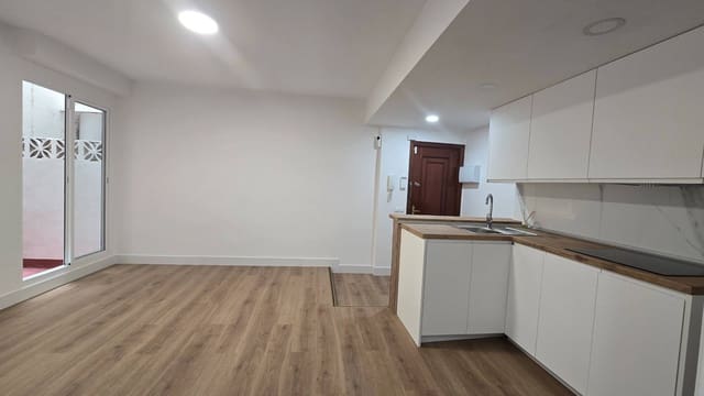 2 makuuhuone Huoneisto myytävänä paikassa Estepona - 235 000 € (Ref: 9900374)