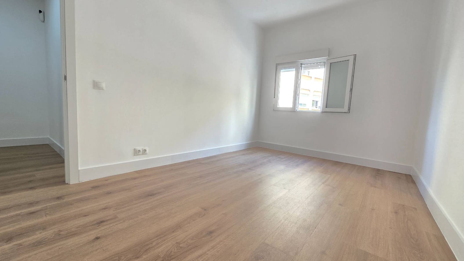 2 makuuhuone Huoneisto myytävänä paikassa Estepona - 235 000 € (Ref: 9900374)