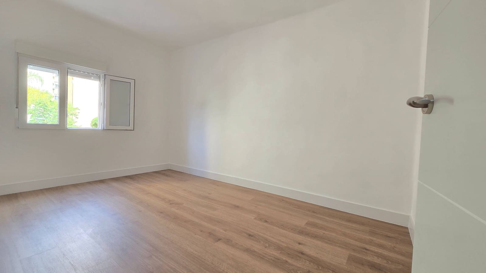 2 makuuhuone Huoneisto myytävänä paikassa Estepona - 235 000 € (Ref: 9900374)