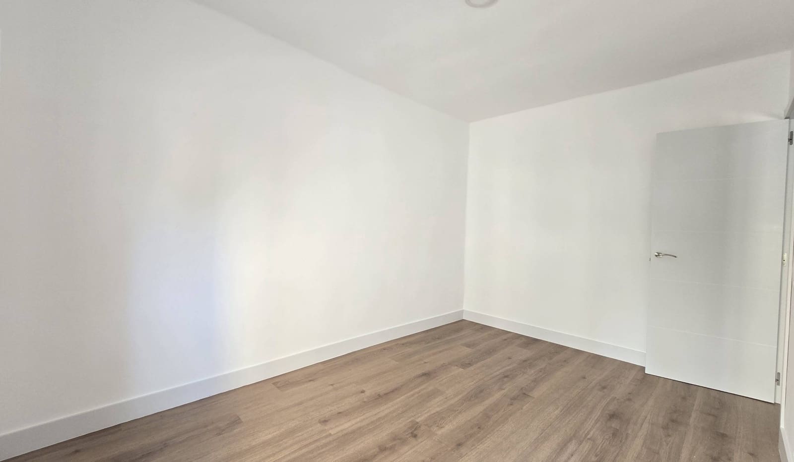 2 makuuhuone Huoneisto myytävänä paikassa Estepona - 235 000 € (Ref: 9900374)