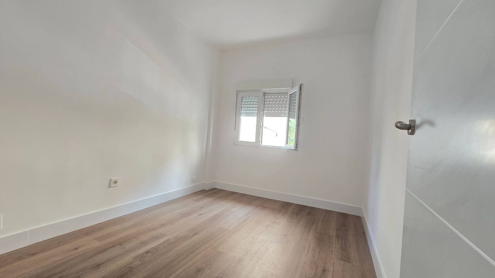 2 makuuhuone Huoneisto myytävänä paikassa Estepona - 235 000 € (Ref: 9900374)