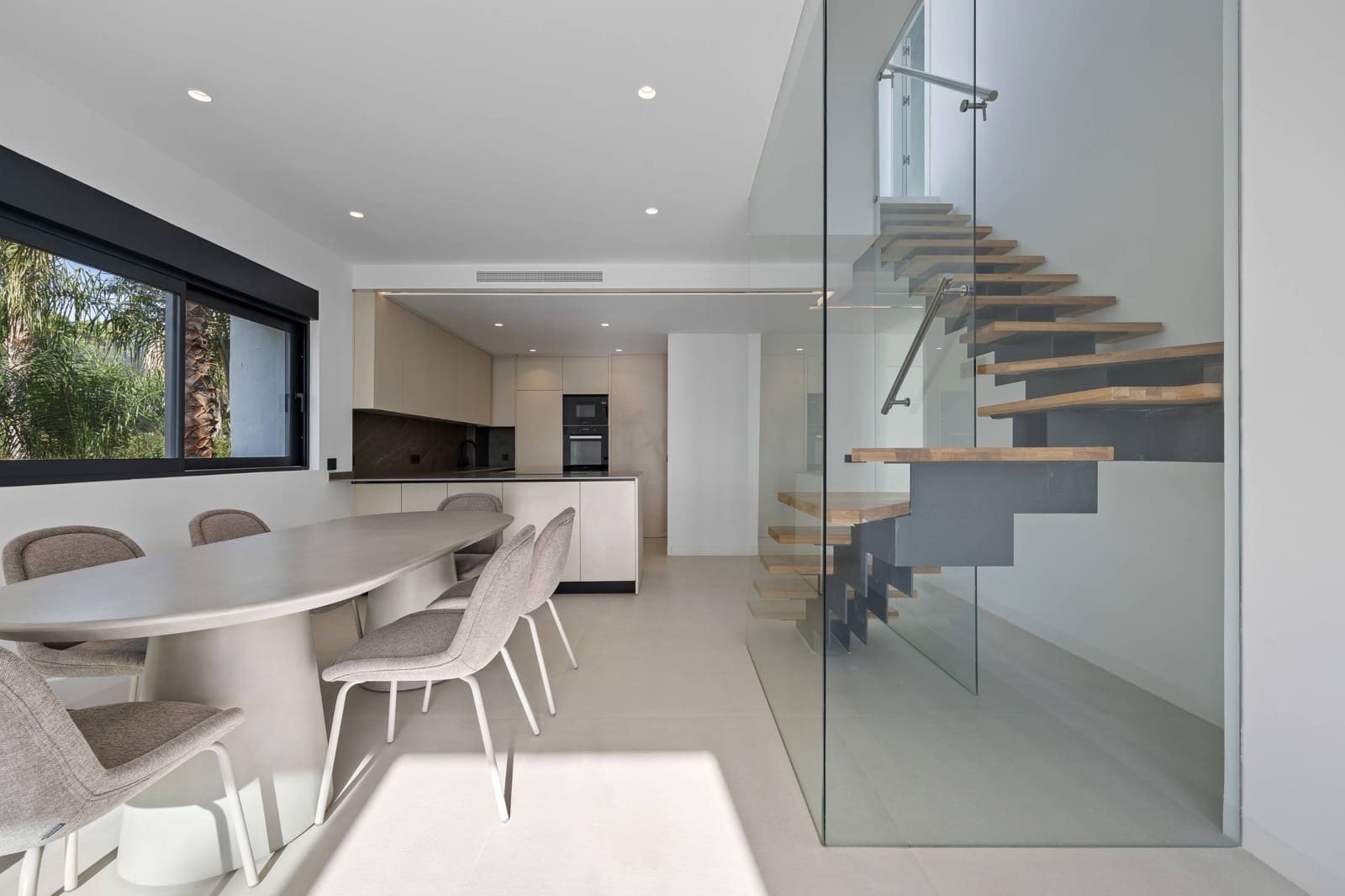 Ático de 3 habitaciones en El Paraiso en venta con piscina garaje - 799.000 € (Ref: 9911092)