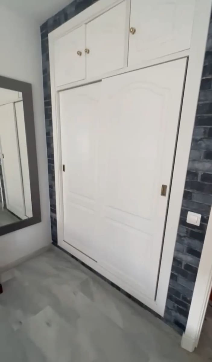 1 bedroom Apartment for sale in Estepona with pool garage - € 320,000 (Ref: 9927442)