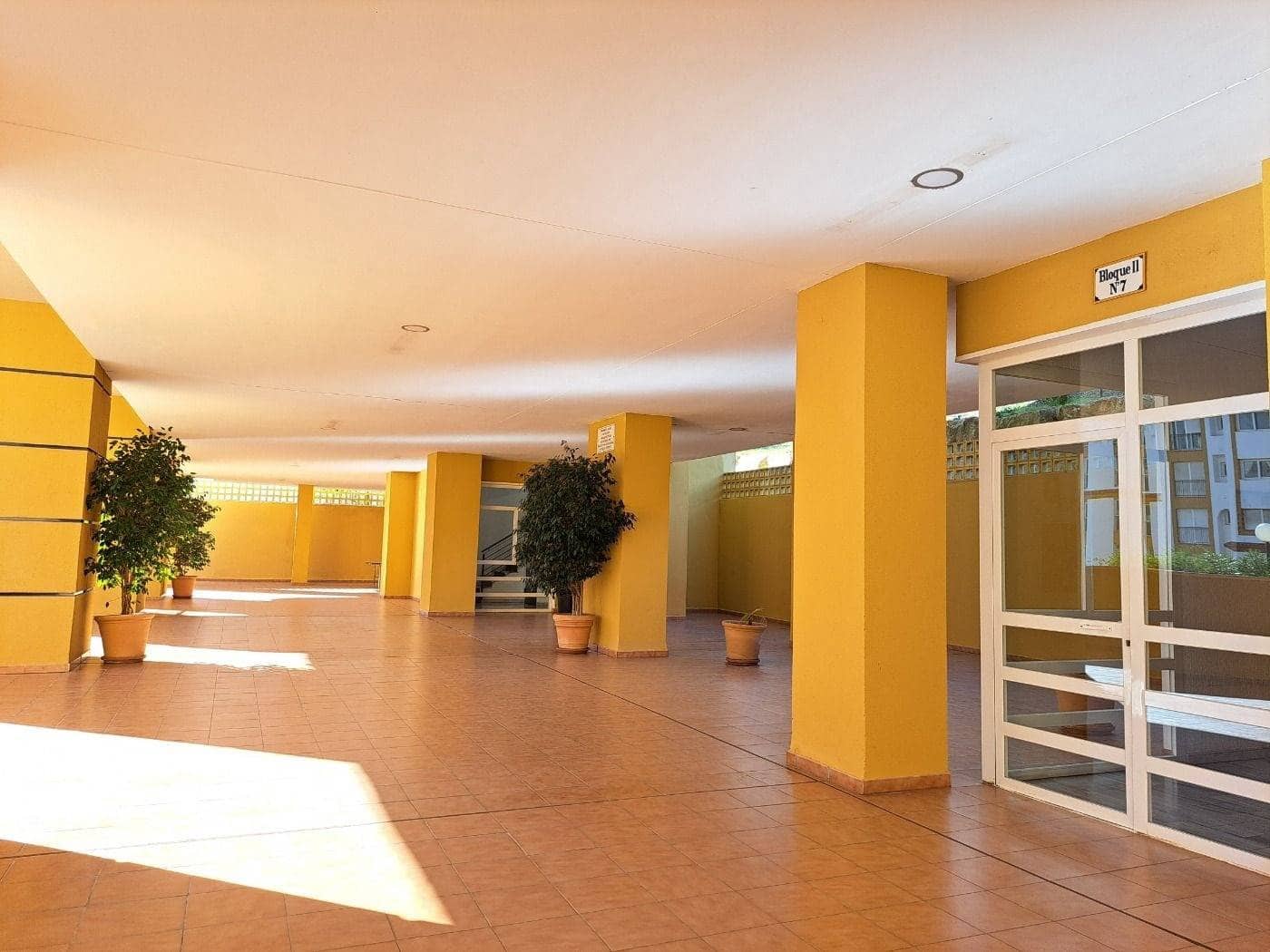 1 bedroom Apartment for sale in Estepona with pool garage - € 320,000 (Ref: 9927442)