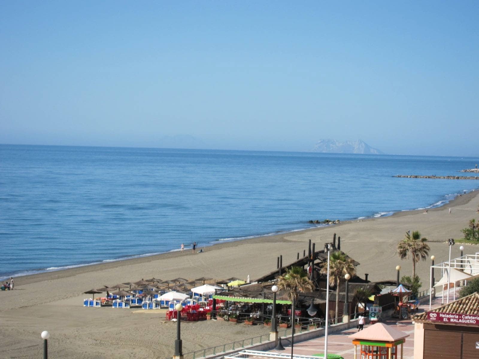 2 bedroom Apartment for sale in Estepona with pool garage - € 394,000 (Ref: 9997149)