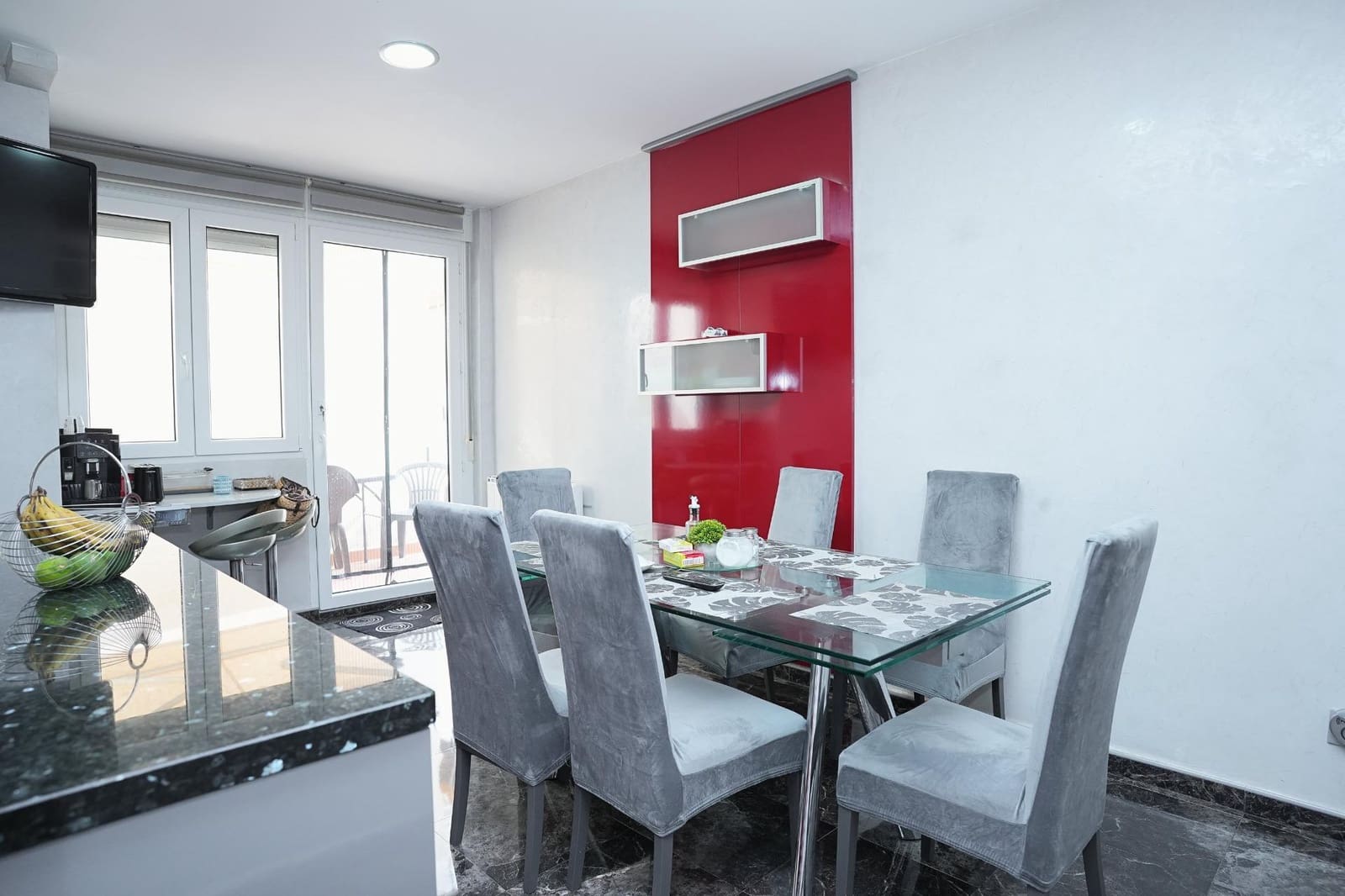 3 Zimmer Apartment zu verkaufen in Los Alcazares mit Pool Garage - 259.196 € (Ref: 10004308)