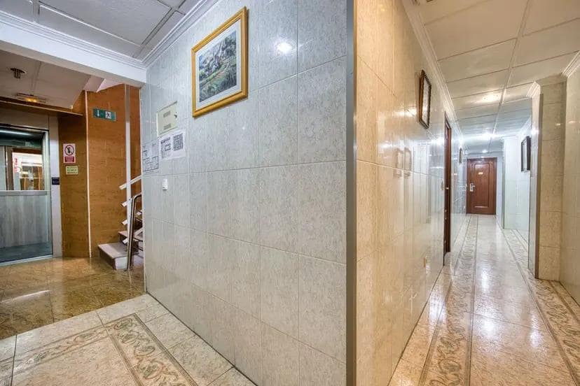 25 soveværelse Hotel til salg i Torrevieja - € 1.500.000 (Ref: 10007476)