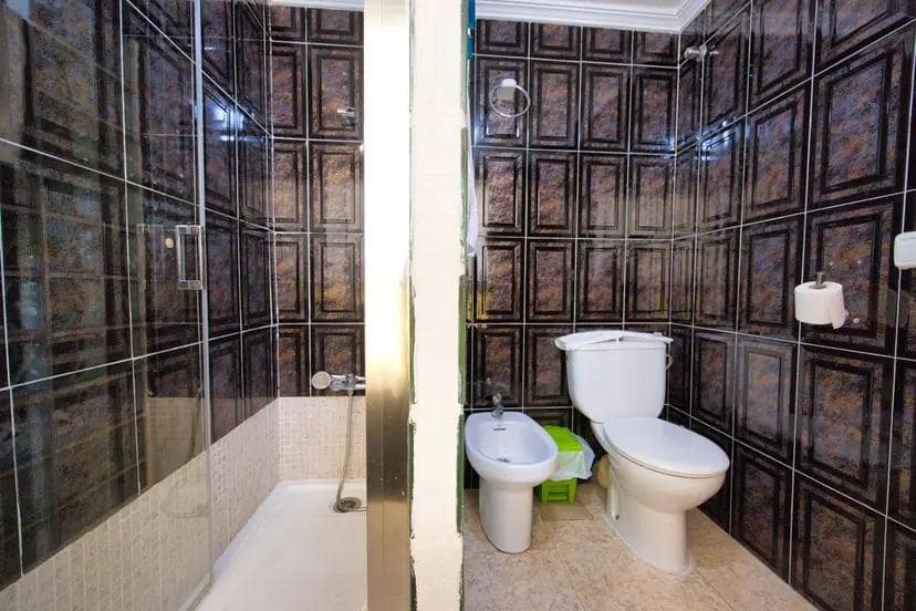 25 soveværelse Hotel til salg i Torrevieja - € 1.500.000 (Ref: 10007476)