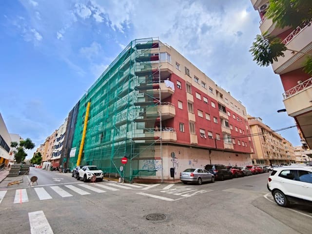 Erhverv til salg i Parque de las Naciones, Torrevieja - € 450.000 (Ref: 10011679)