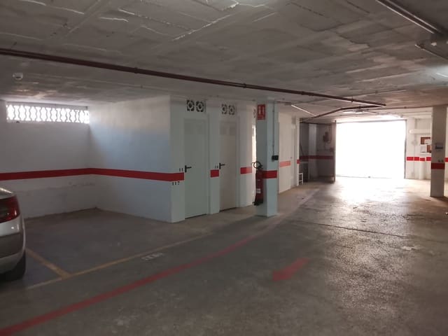 Garaje en Avenida Habaneras - Curva de Palangre, Torrevieja en venta - 14.900 € (Ref: 10015841)
