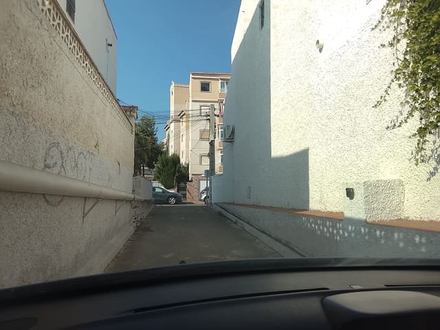 Garaje en Avenida Habaneras - Curva de Palangre, Torrevieja en venta - 14.900 € (Ref: 10015841)