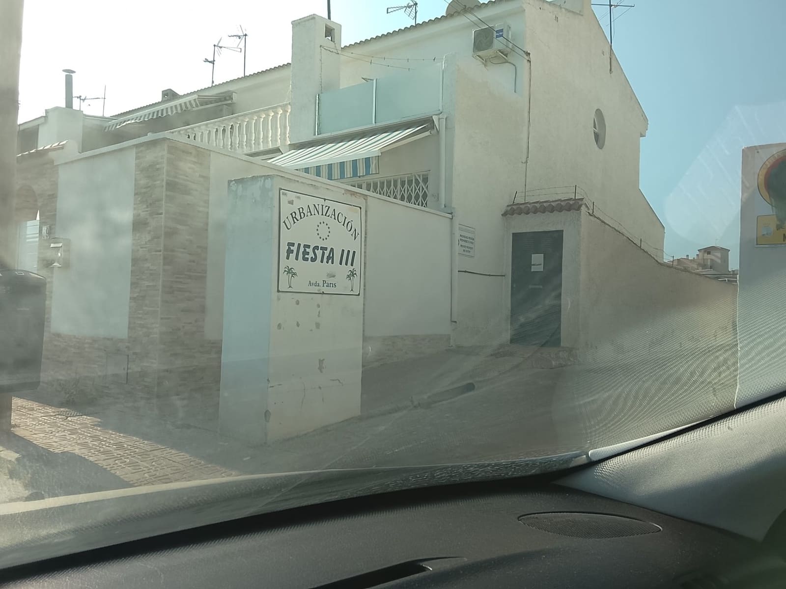 Garaje en Torrevieja en venta - 14.900 € (Ref: 10015841)