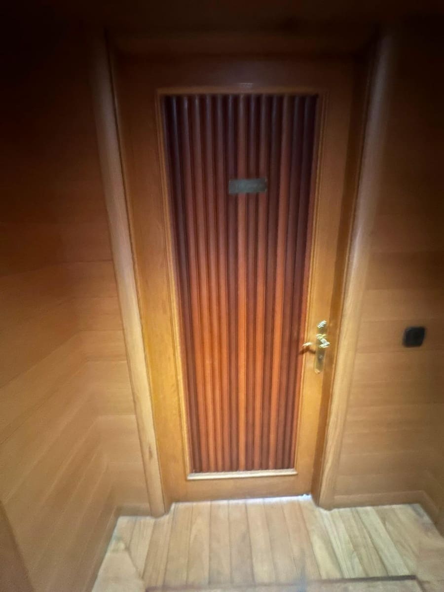Bureau à vendre à Santander - 500 000 € (Ref: 10015843)