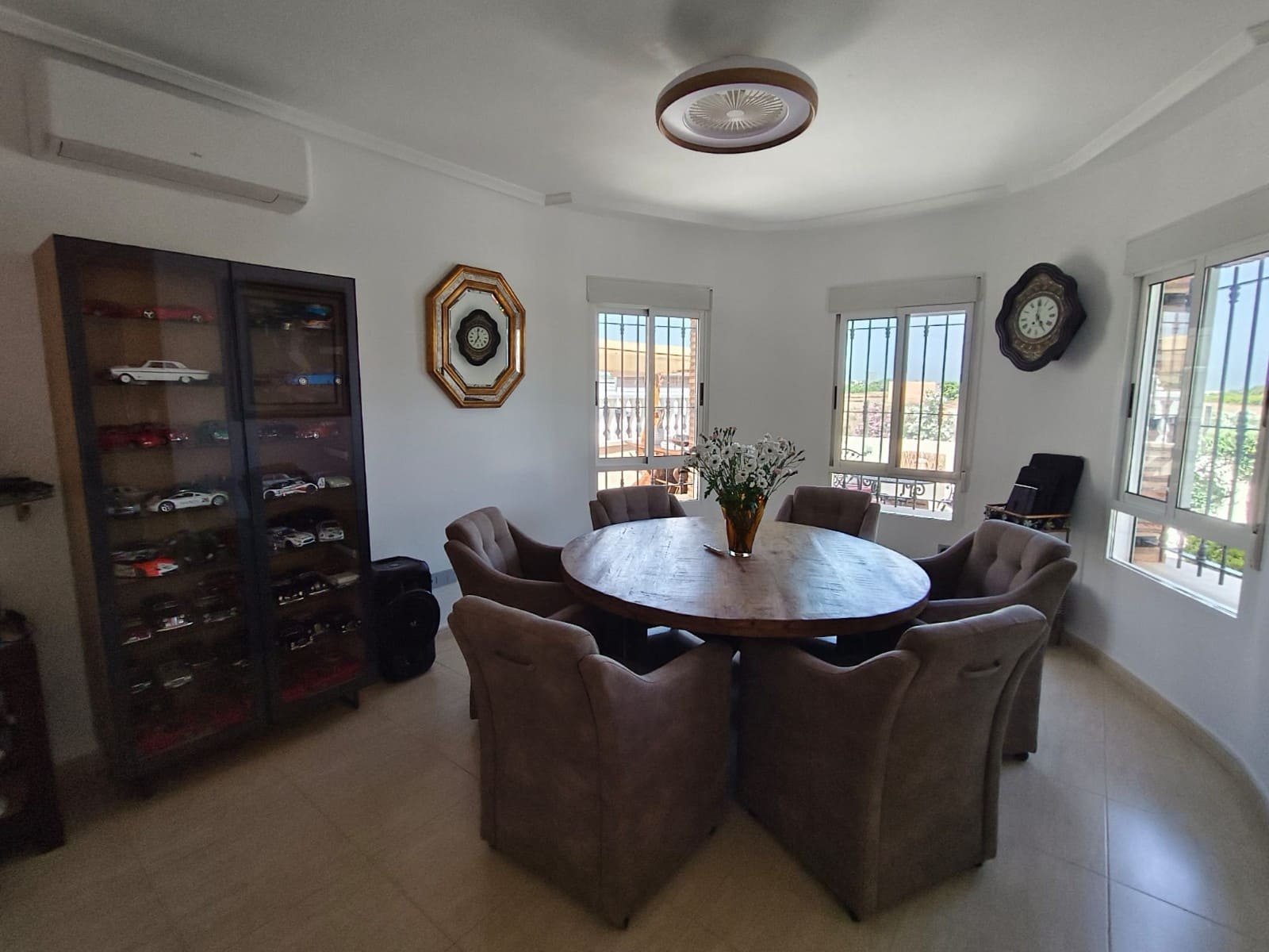 3 soverom Villa til salgs i Guardamar del Segura med svømmebasseng garasje - € 345 000 (Ref: 10018621)