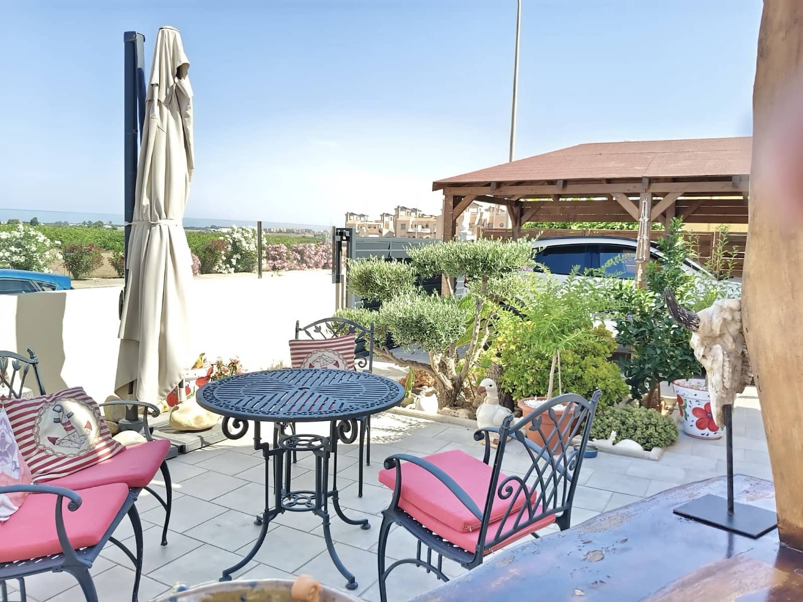 3 soverom Villa til salgs i Guardamar del Segura med svømmebasseng garasje - € 345 000 (Ref: 10018621)