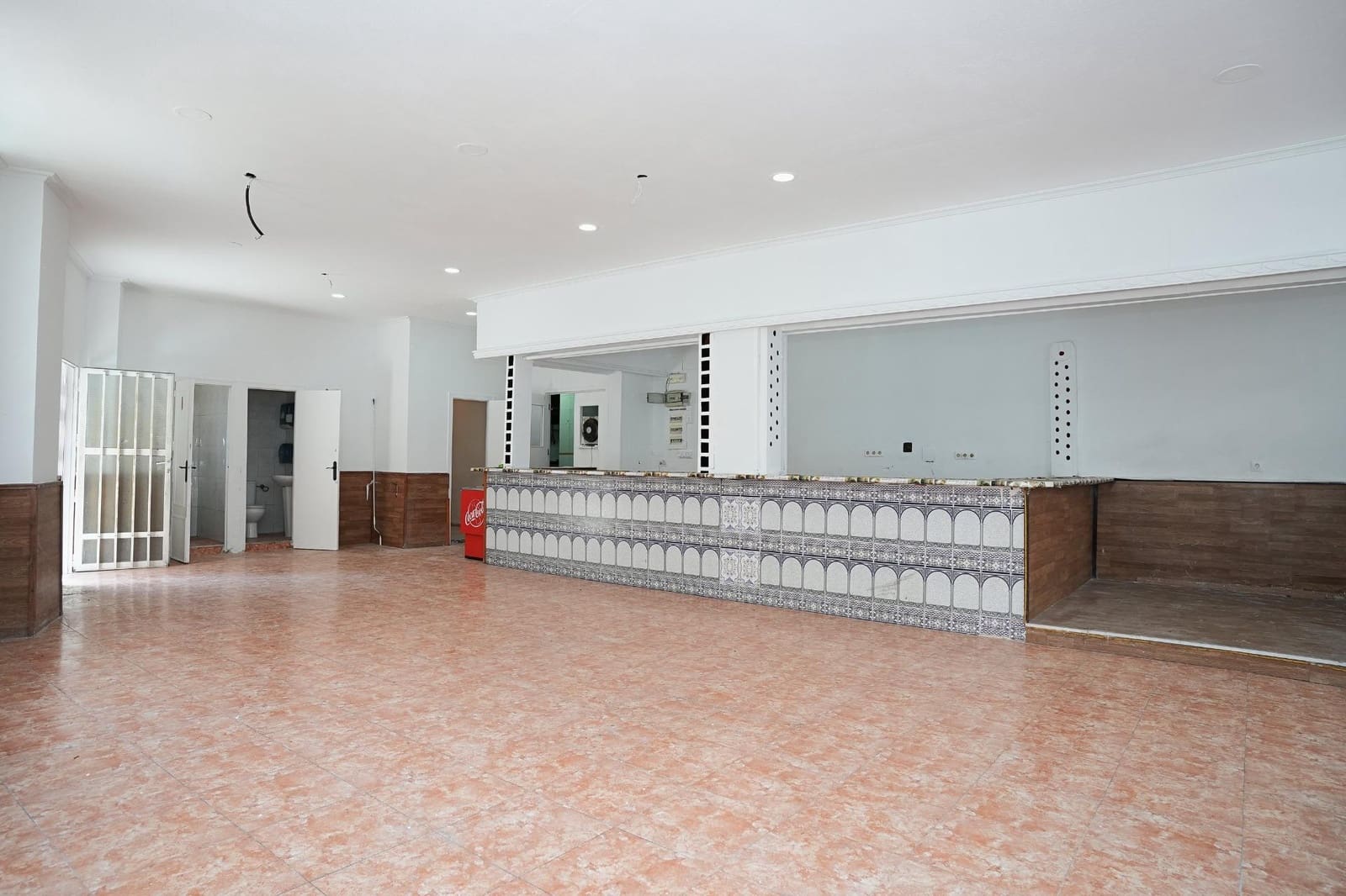 3 slaapkamer Commercieel te koop in Torrevieja - € 137.184 (Ref: 10035602)