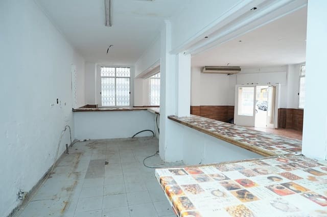 3 slaapkamer Commercieel te koop in Antonio Machado, Torrevieja - € 137.184 (Ref: 10035602)