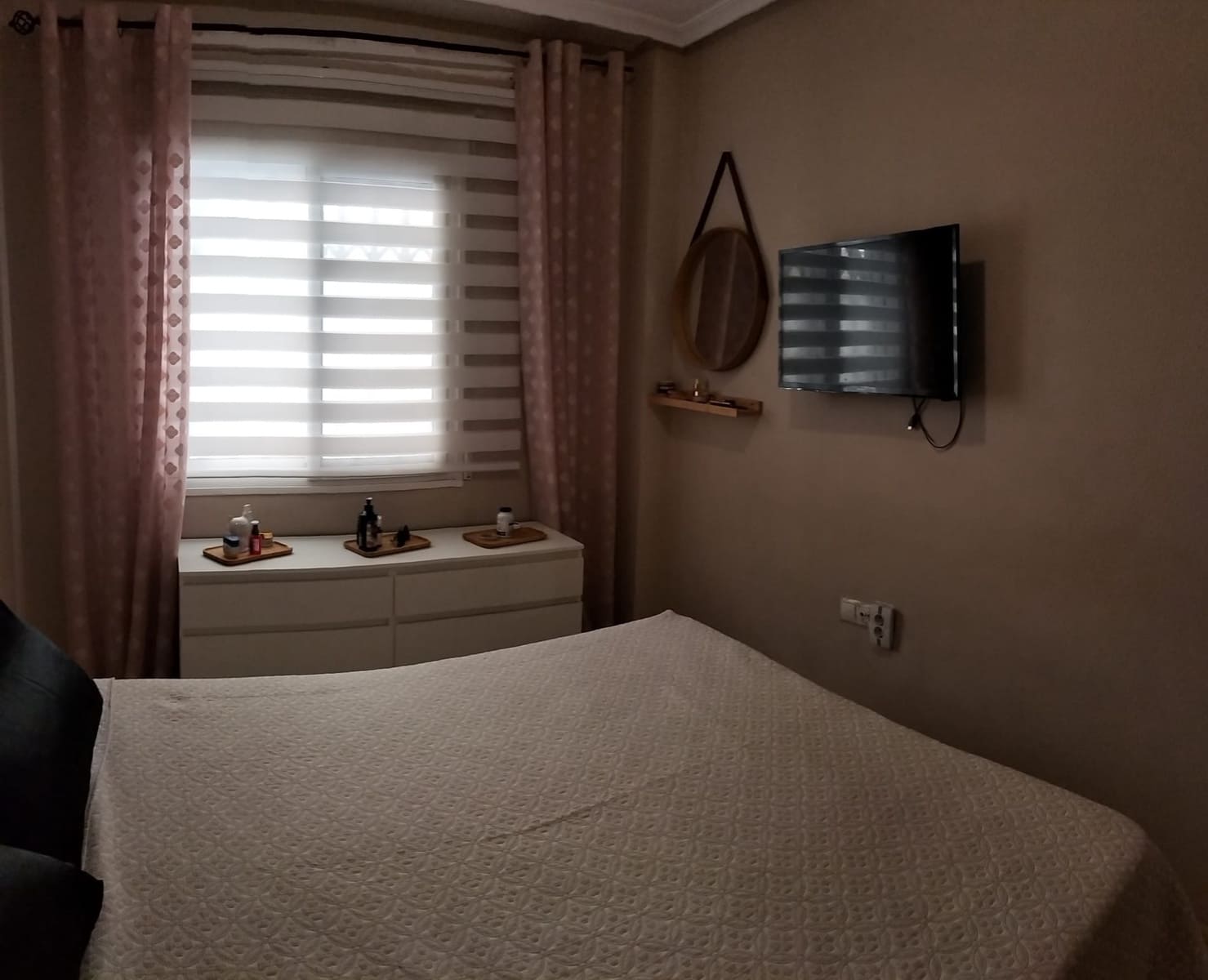 1 bedroom Apartment for sale in Torrevieja with pool - € 119,500 (Ref: 10035604)