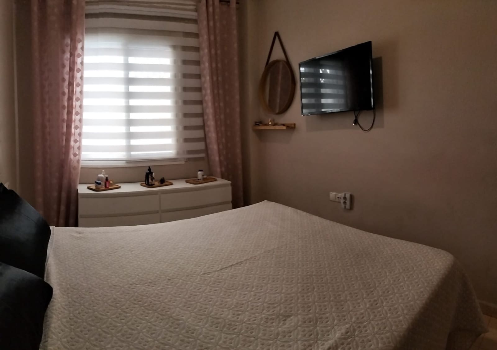 1 bedroom Apartment for sale in Torrevieja with pool - € 119,500 (Ref: 10035604)