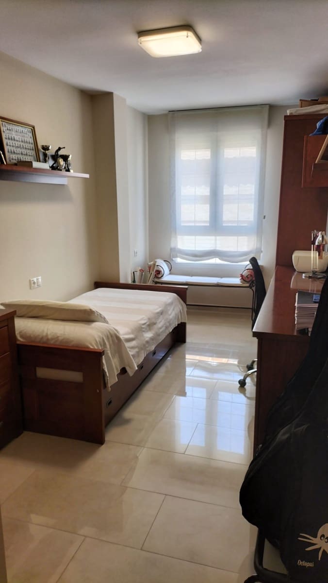 3 bedroom Apartment for sale in Torrevieja with garage - € 517,440 (Ref: 10035605)