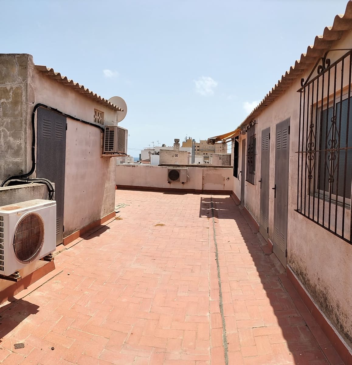 3 bedroom Apartment for sale in Torrevieja with garage - € 517,440 (Ref: 10035605)