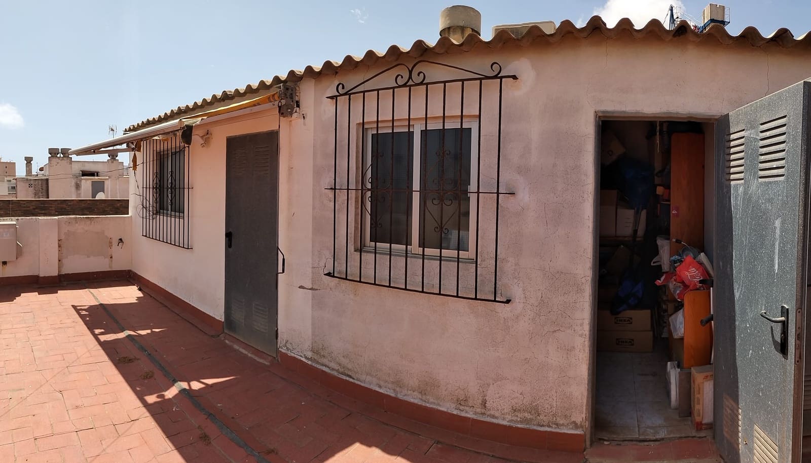 3 bedroom Apartment for sale in Torrevieja with garage - € 517,440 (Ref: 10035605)