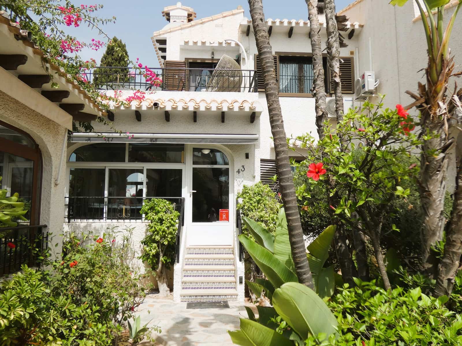 3 slaapkamer Villa te koop in Orihuela Costa met zwembad garage - € 320.000 (Ref: 10044329)