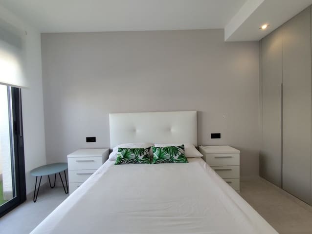 3 bedroom Penthouse for sale in El Raso, Guardamar del Segura with pool garage - € 295,000 (Ref: 10045858)