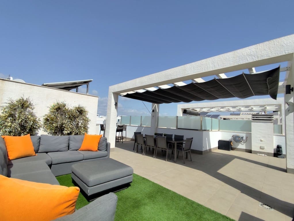 3 slaapkamer Penthouse te koop in El Raso met zwembad garage - € 295.000 (Ref: 10045859)