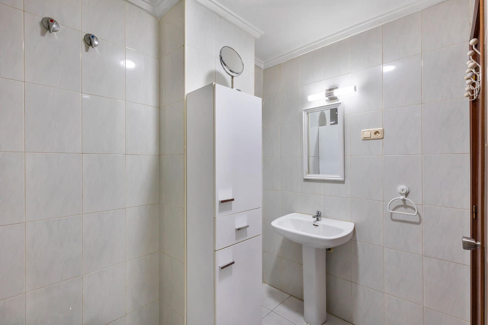 2 soverom Leilighet til salgs i Torrevieja - € 115 000 (Ref: 10048631)