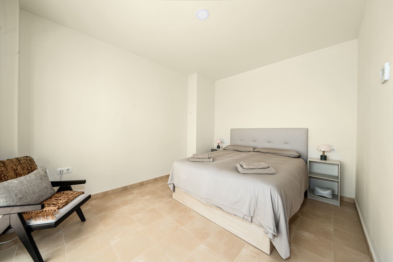 3 bedroom Apartment for sale in Hacienda del Alamo with pool garage - € 214,999 (Ref: 10050316)