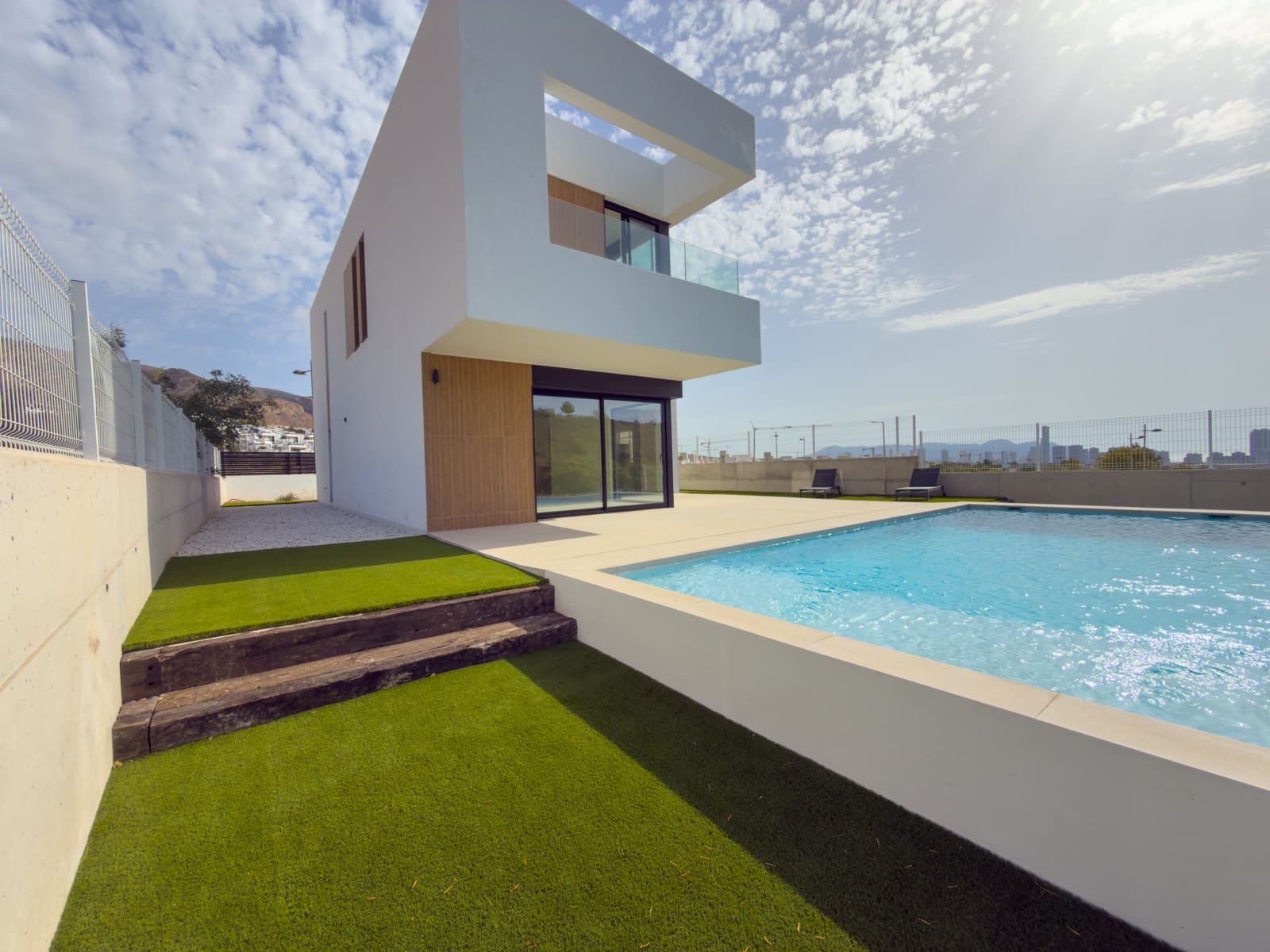 3 slaapkamer Villa te koop in Finestrat met zwembad garage - € 850.000 (Ref: 10055957)