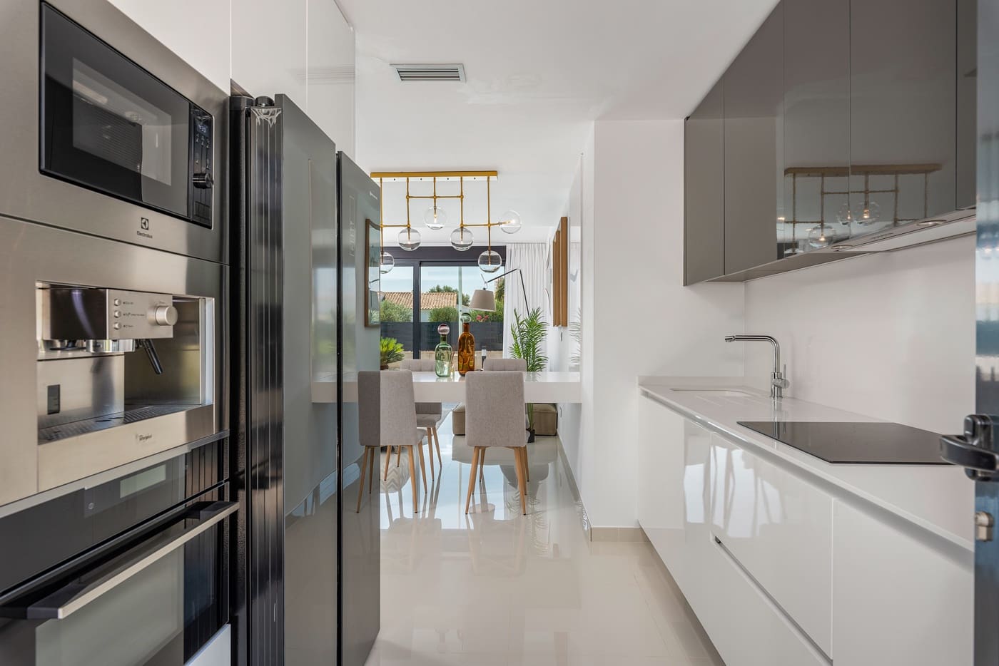 4 Zimmer Villa zu verkaufen in Playa Paraiso mit Pool Garage - 749.000 € (Ref: 10056111)