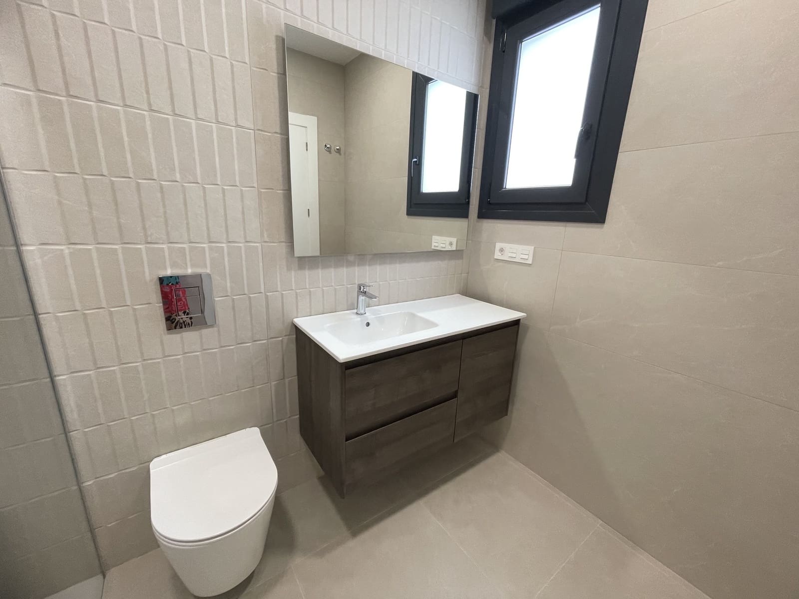 3 soveværelse Villa til salg i Heredades med swimmingpool - € 359.900 (Ref: 10056280)