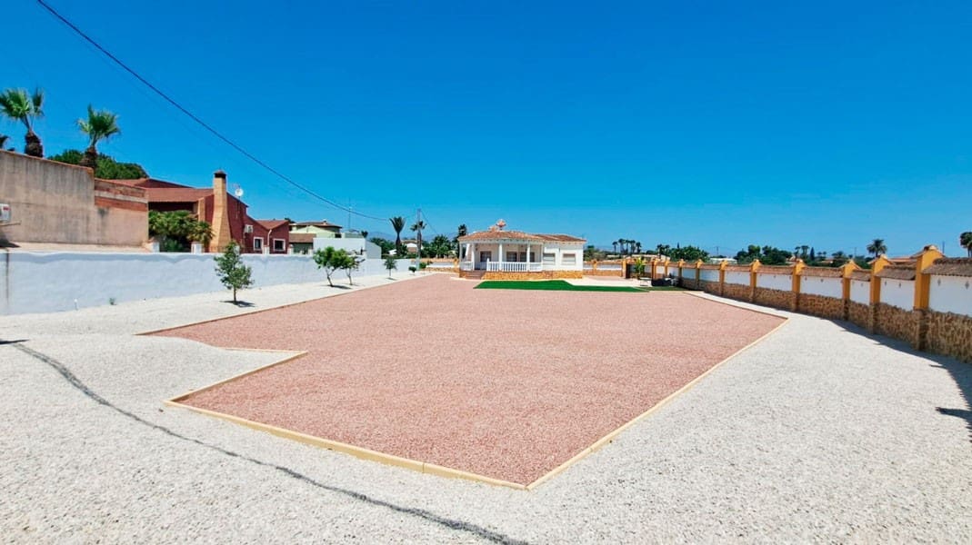 3 soverom Finca/Herregård til salgs i Catral med garasje - € 425 000 (Ref: 10057872)