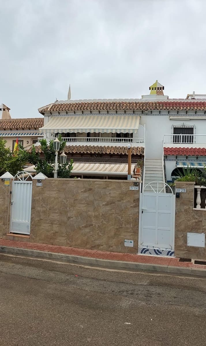 2 sypialnia Bungalow na sprzedaż w Torrevieja - 159 900 € (Ref: 10064715)