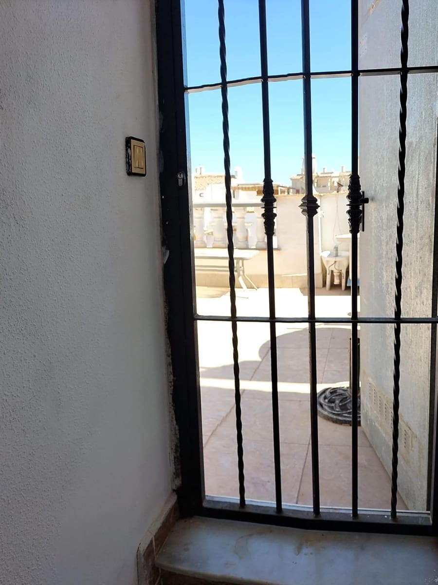 3 sypialnia Dom szeregowy na sprzedaż w Orihuela Costa z basenem garażem - 234 900 € (Ref: 10064716)