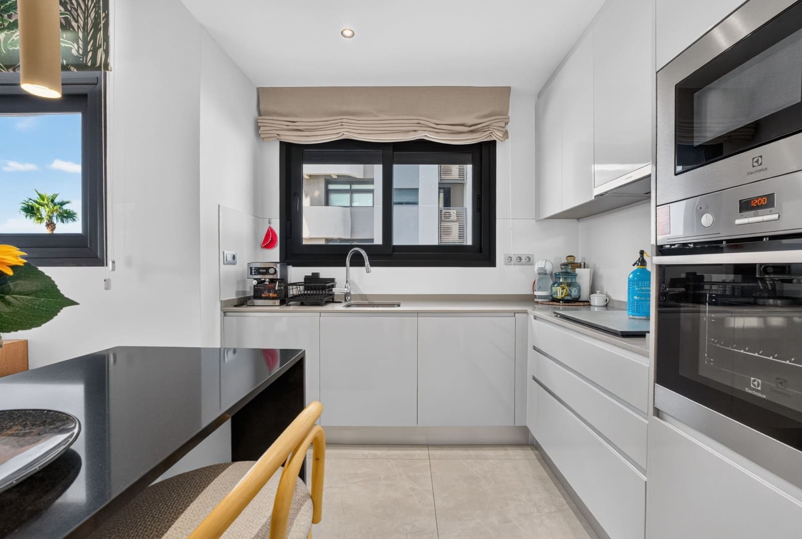 3 quarto Apartamento para venda em Benidorm com piscina garagem - 859 000 € (Ref: 10067956)